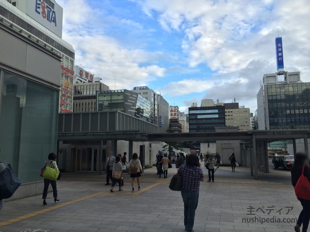 東側の街並み